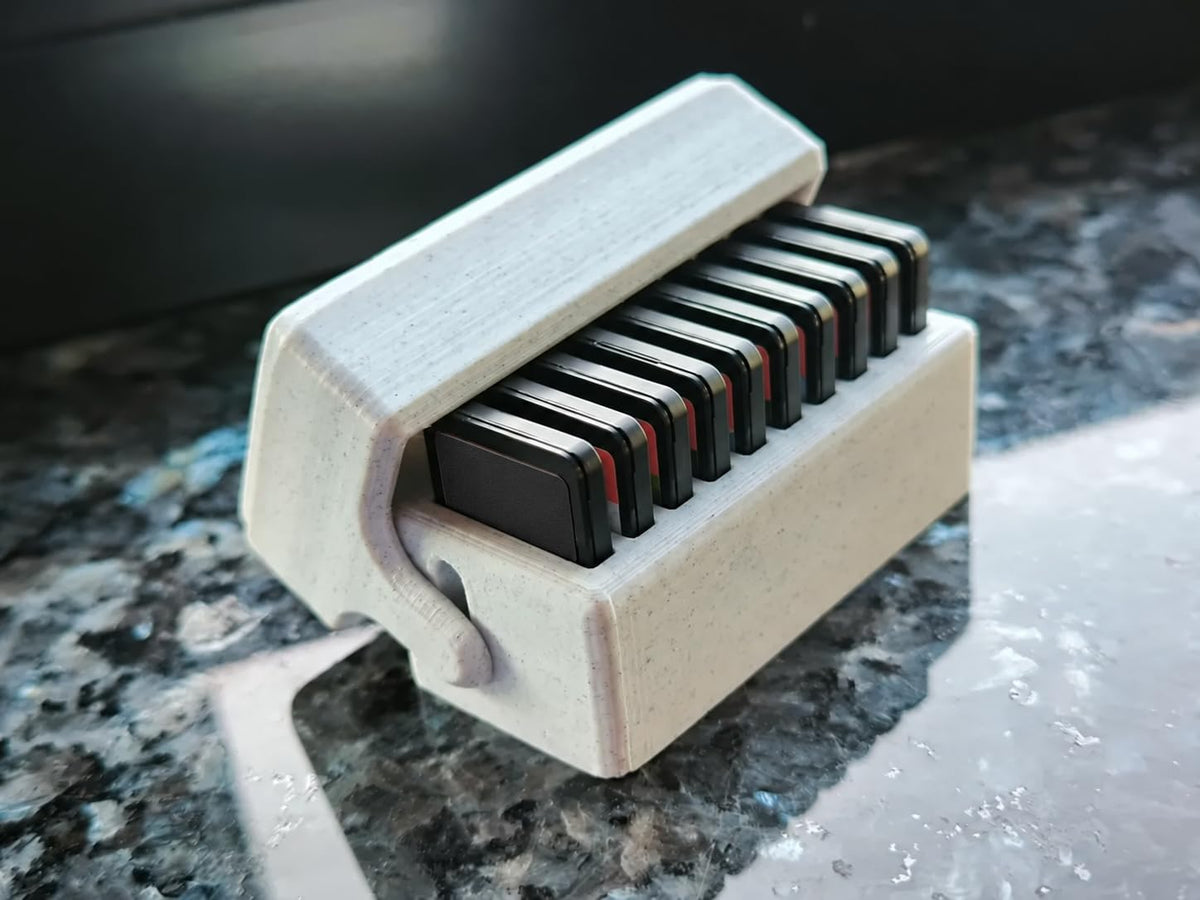 10-Slot Game Card Case - Hinged Storage Box