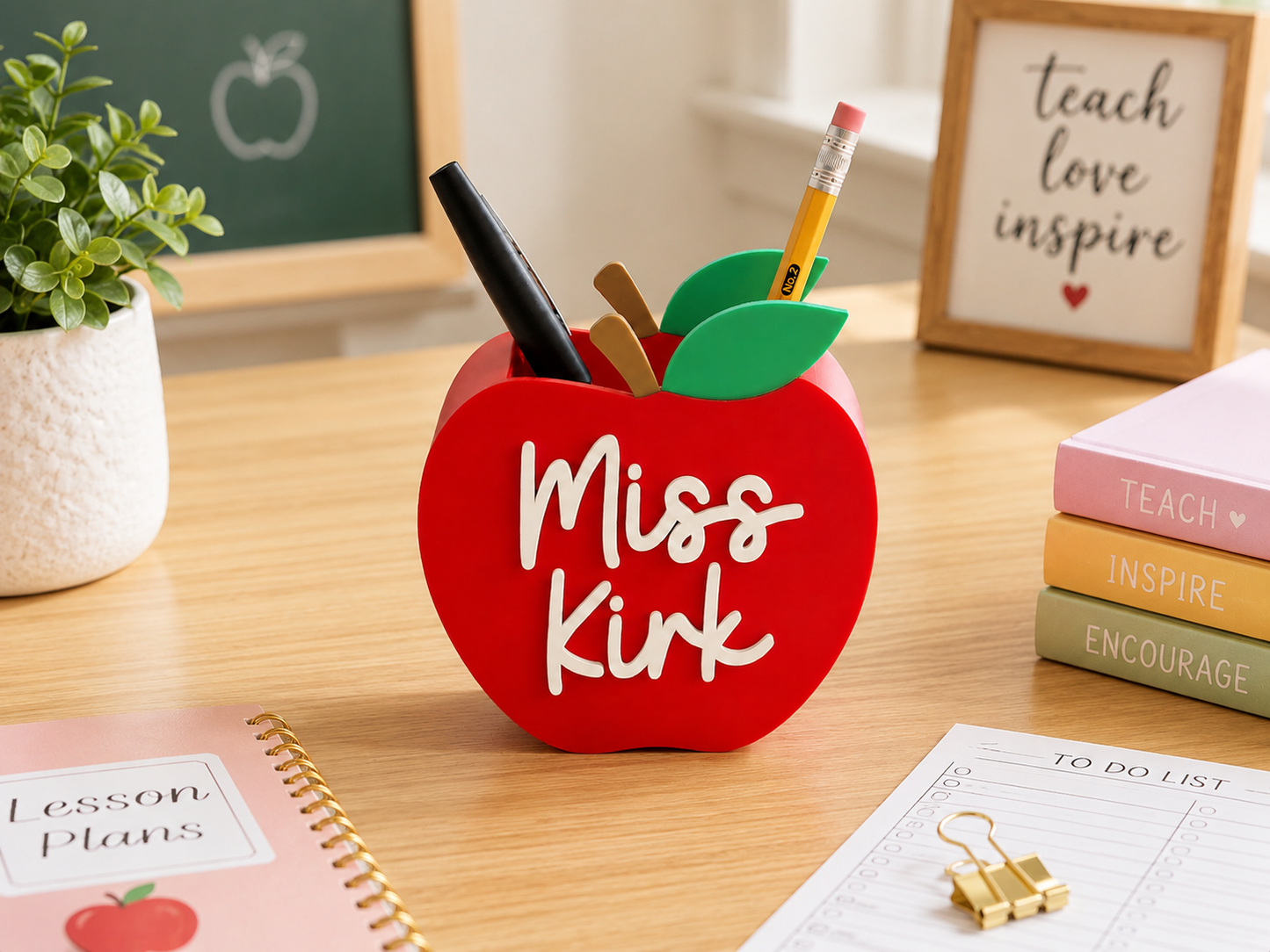 Personalized Apple Shaped Pencil Pen Holder | Custom Teacher Name Desk Organizer | Pencil Cup for Classroom, Teacher Desk