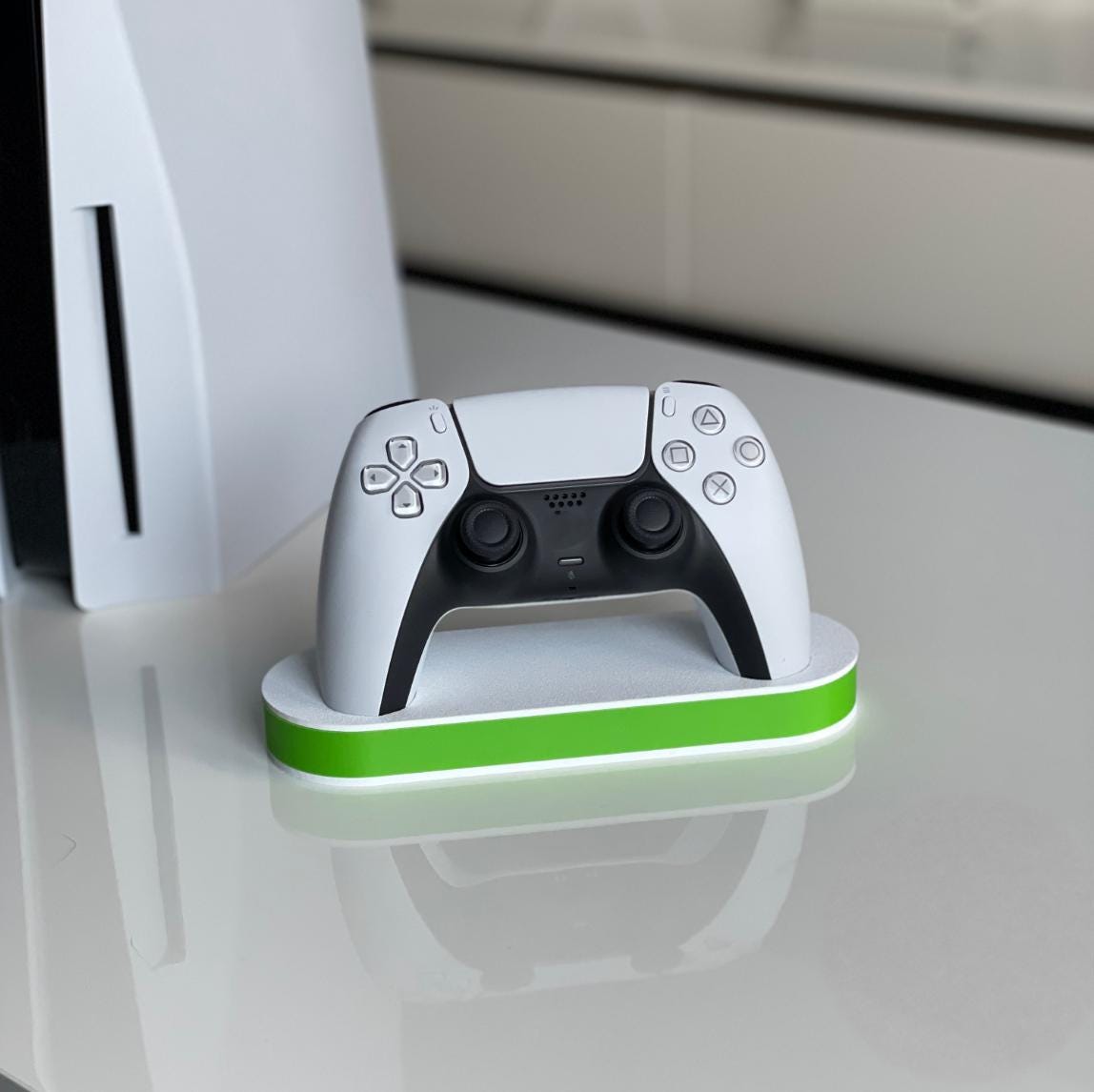 Minimal PS5 Controller Holder - Custom Accent Color