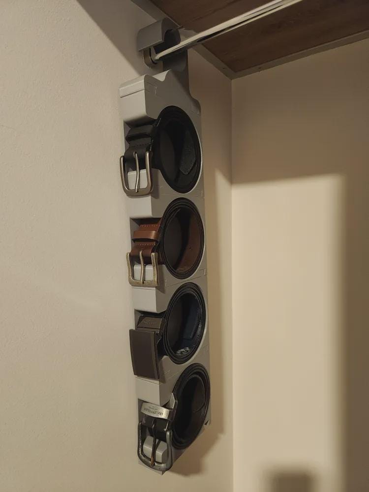 Modular Four-Belt Hanger - Closet Organizer