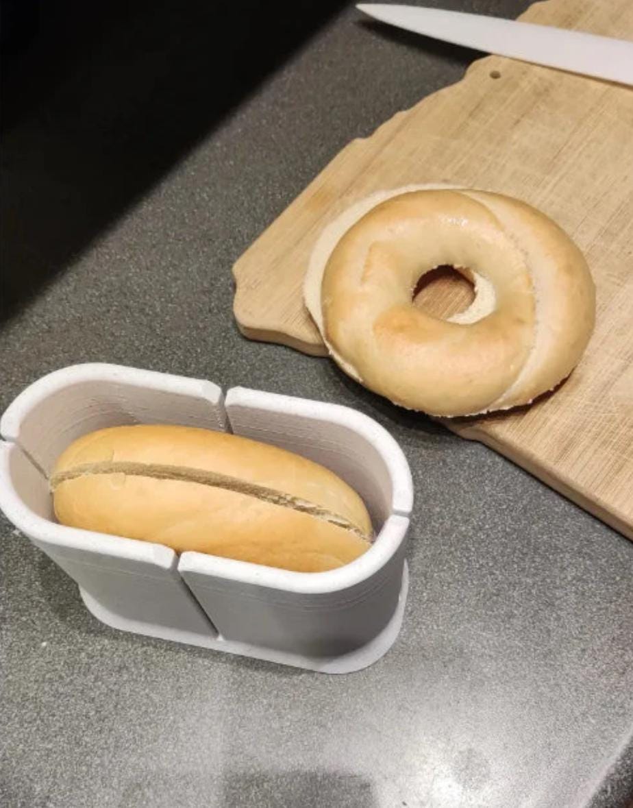 Bagel Slicer - Cutting Guide