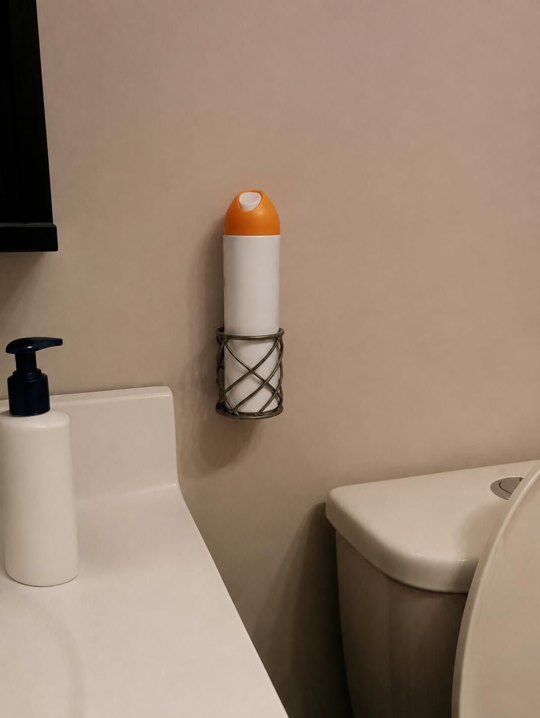 Wall-Mounted Bathroom Spray Holder