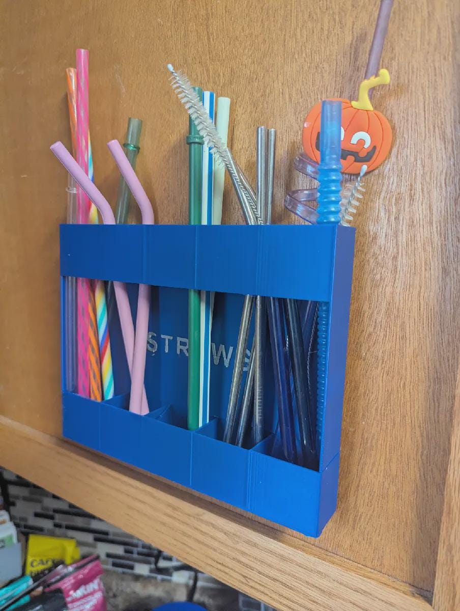 Cabinet Door Straw Holder - Reusable Straw Organizer