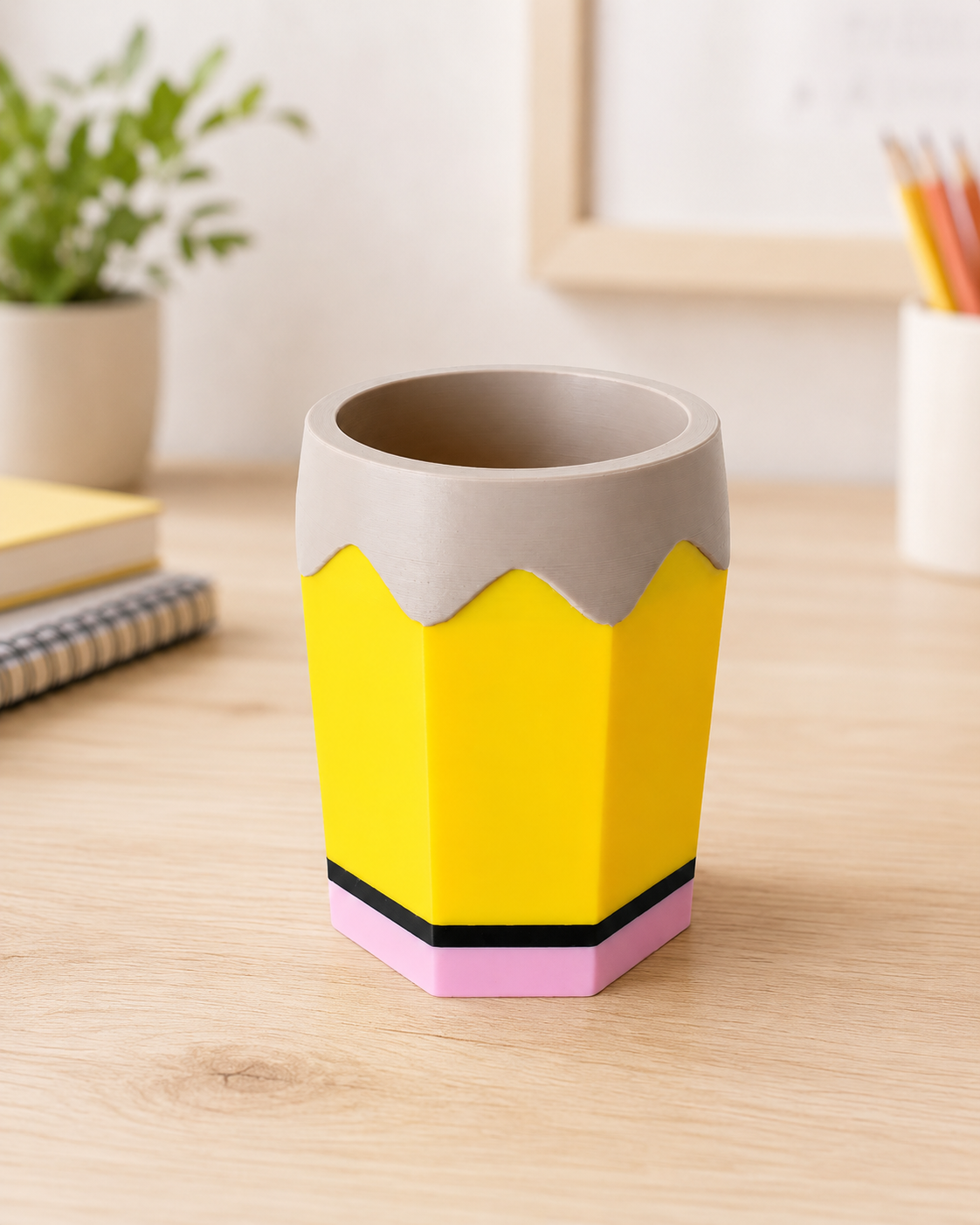 Pencil-Shaped Pencil Holder | Pencil-Shaped Pen & Marker Organizer for Classroom, Office, Teacher Desk