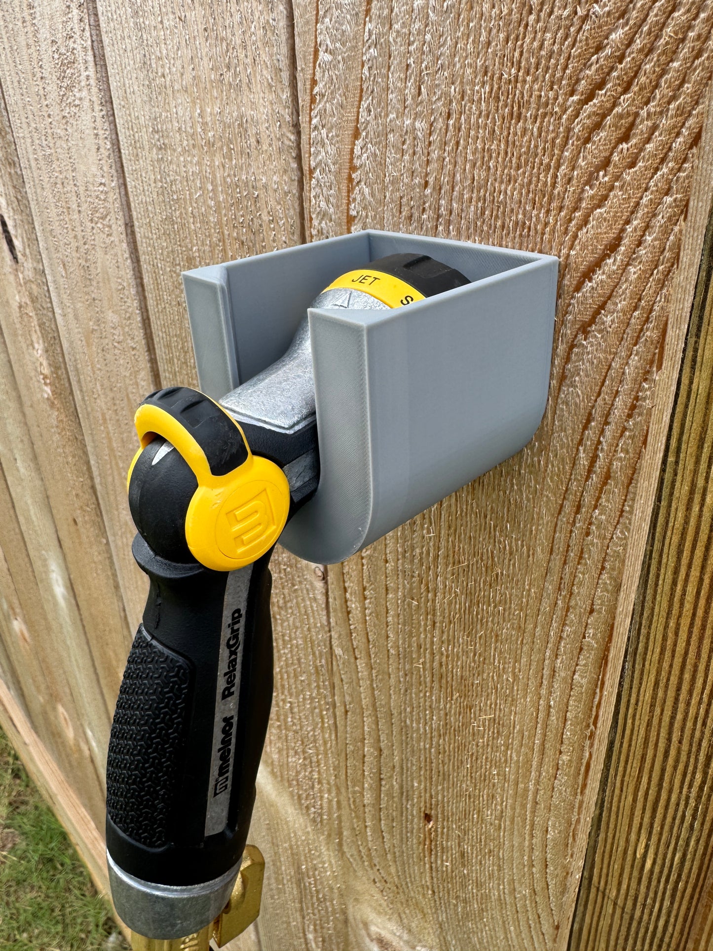 Garden Hose Sprayer Mount - Universal Wall Holder for Nozzles up to 60mm