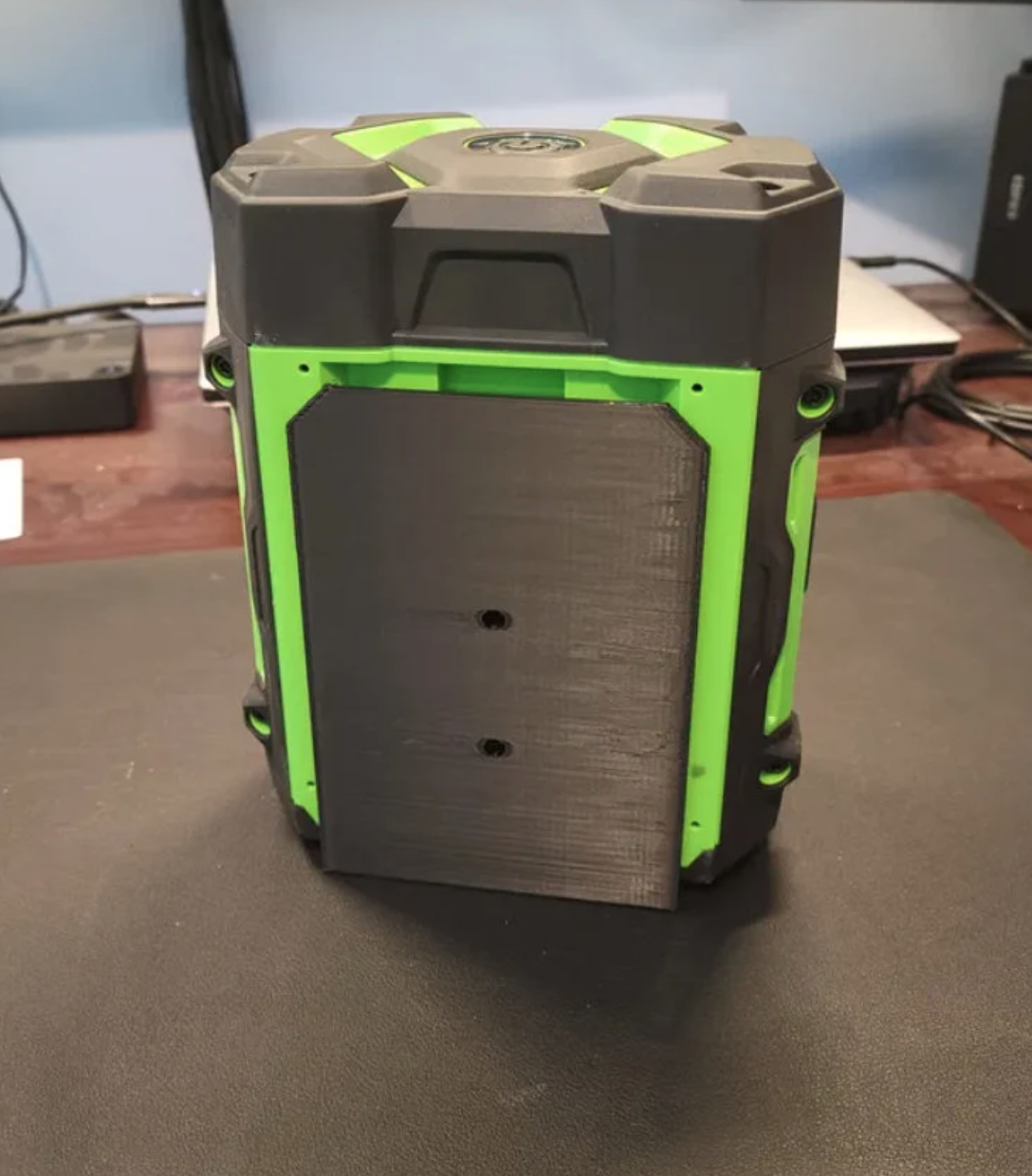 EGO Battery Wall Hanger Mount
