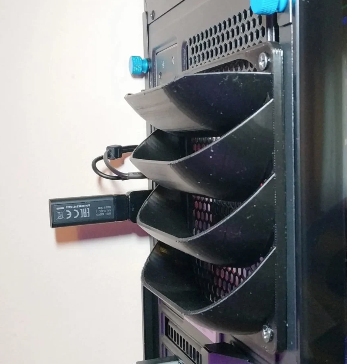 120/140mm PC Fan Deflector