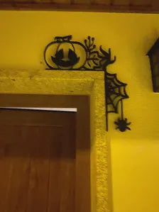 Halloween Door Corner Decoration - Spooky Frame Topper