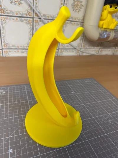 Banana-Shaped Banana Stand - Countertop Hanger