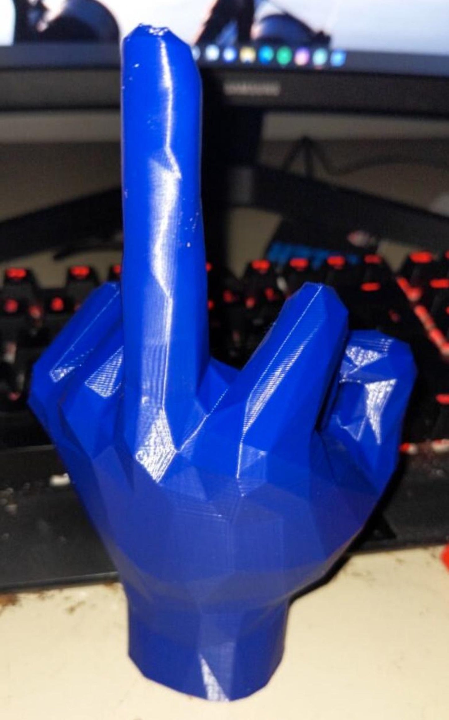 Middle Finger Statue | Rude Geometric Middle Finger