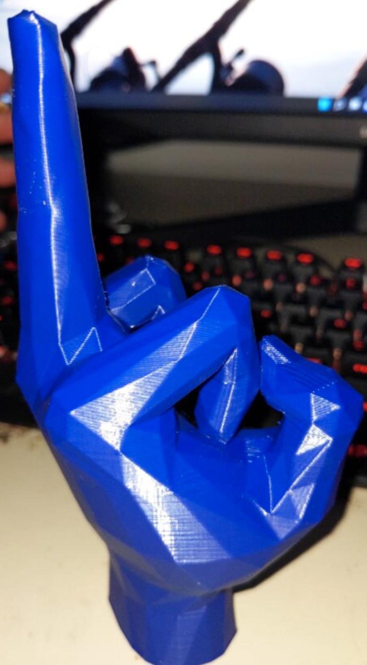 Middle Finger Statue | Rude Geometric Middle Finger