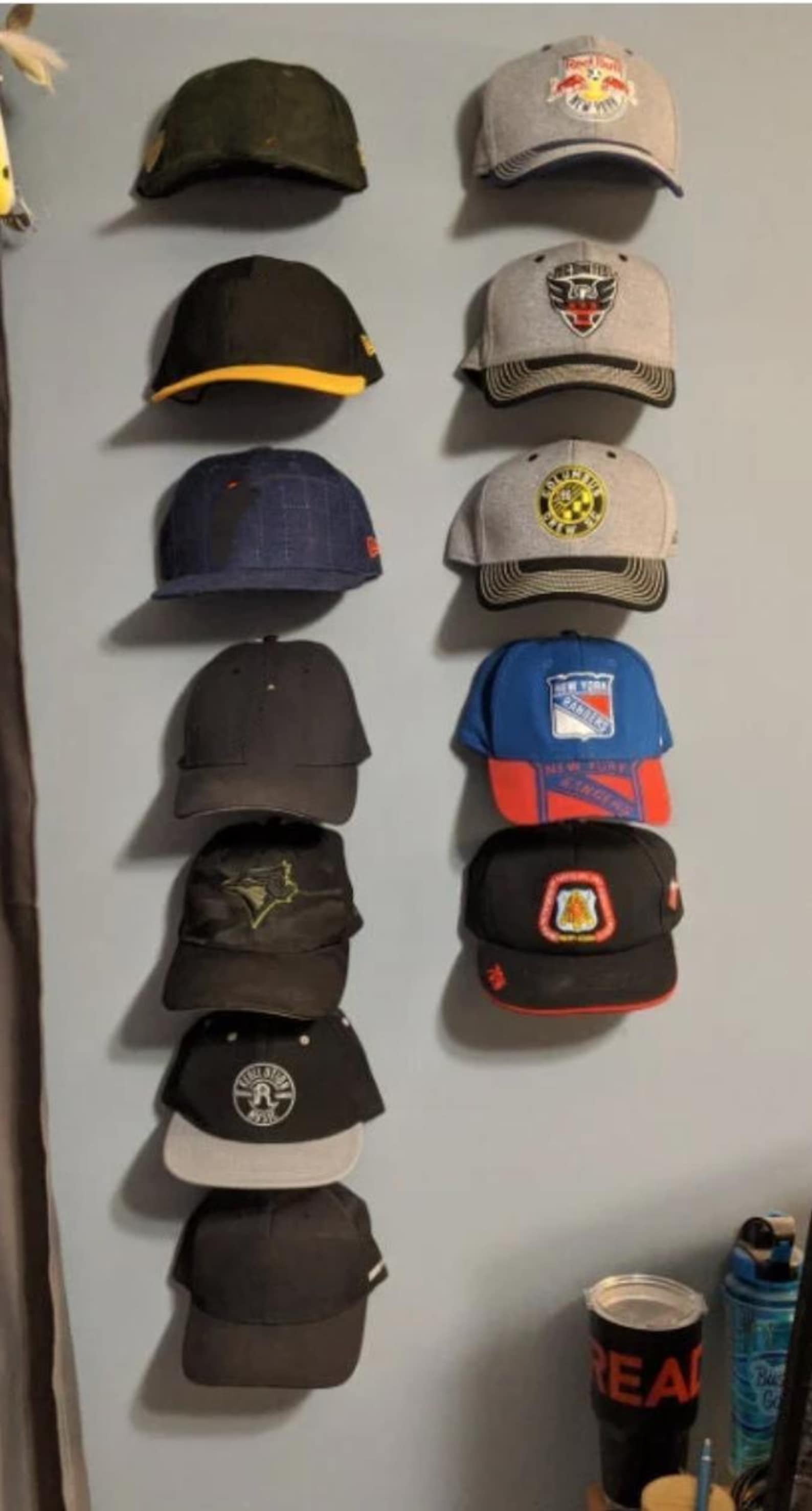 Low-Profile Hat Hanger - STICK TO WALL | Hat Wall Clip Hook 3M Strips