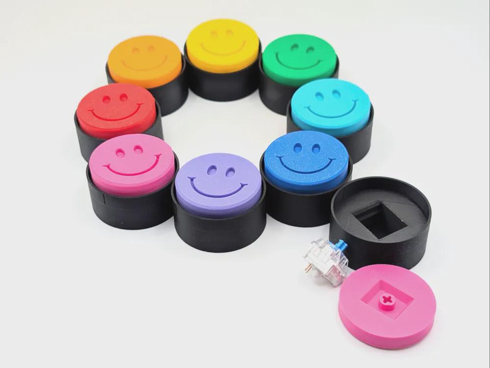 Smiley Face Fidget Clicker - Mechanical Desk Toy