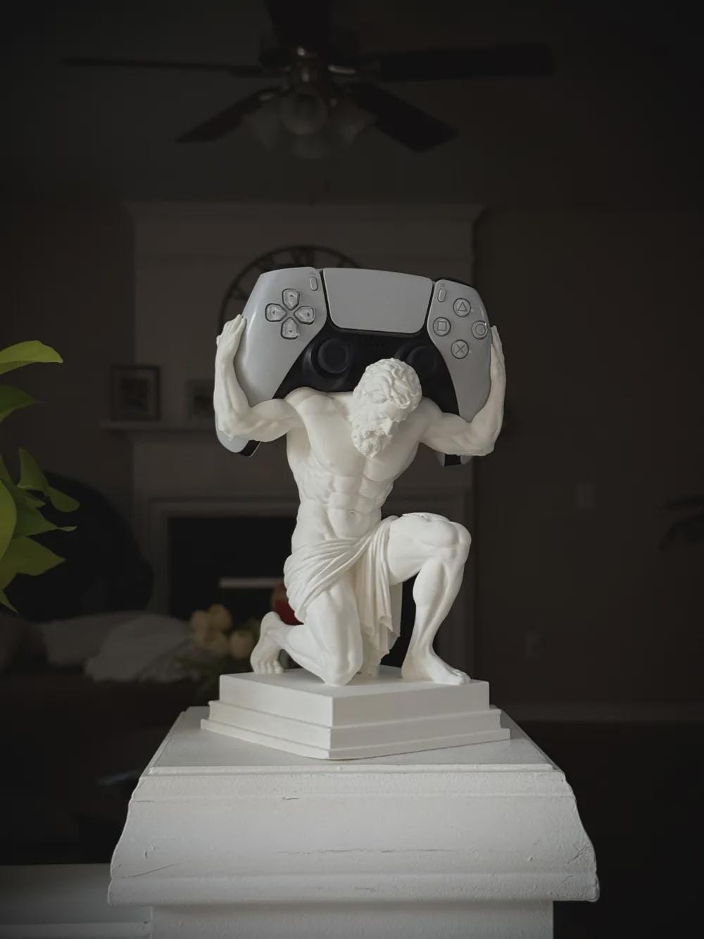 Atlas Gaming Controller Stand - Xbox or PS Gamepad Holder