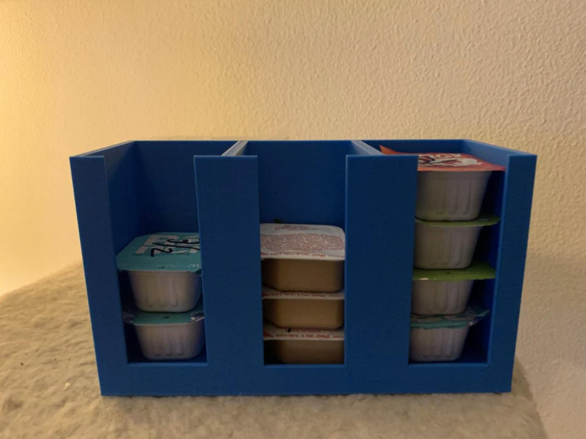 Three-compartment sauce packet organizer
